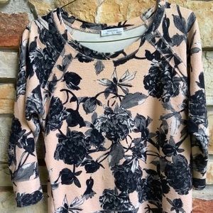 Floral pullover hunnies